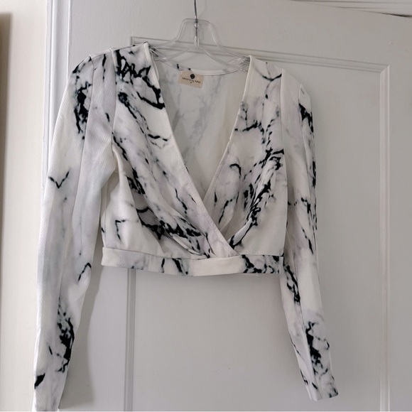 Morning Mist Crop Top - Picture 5 of 6